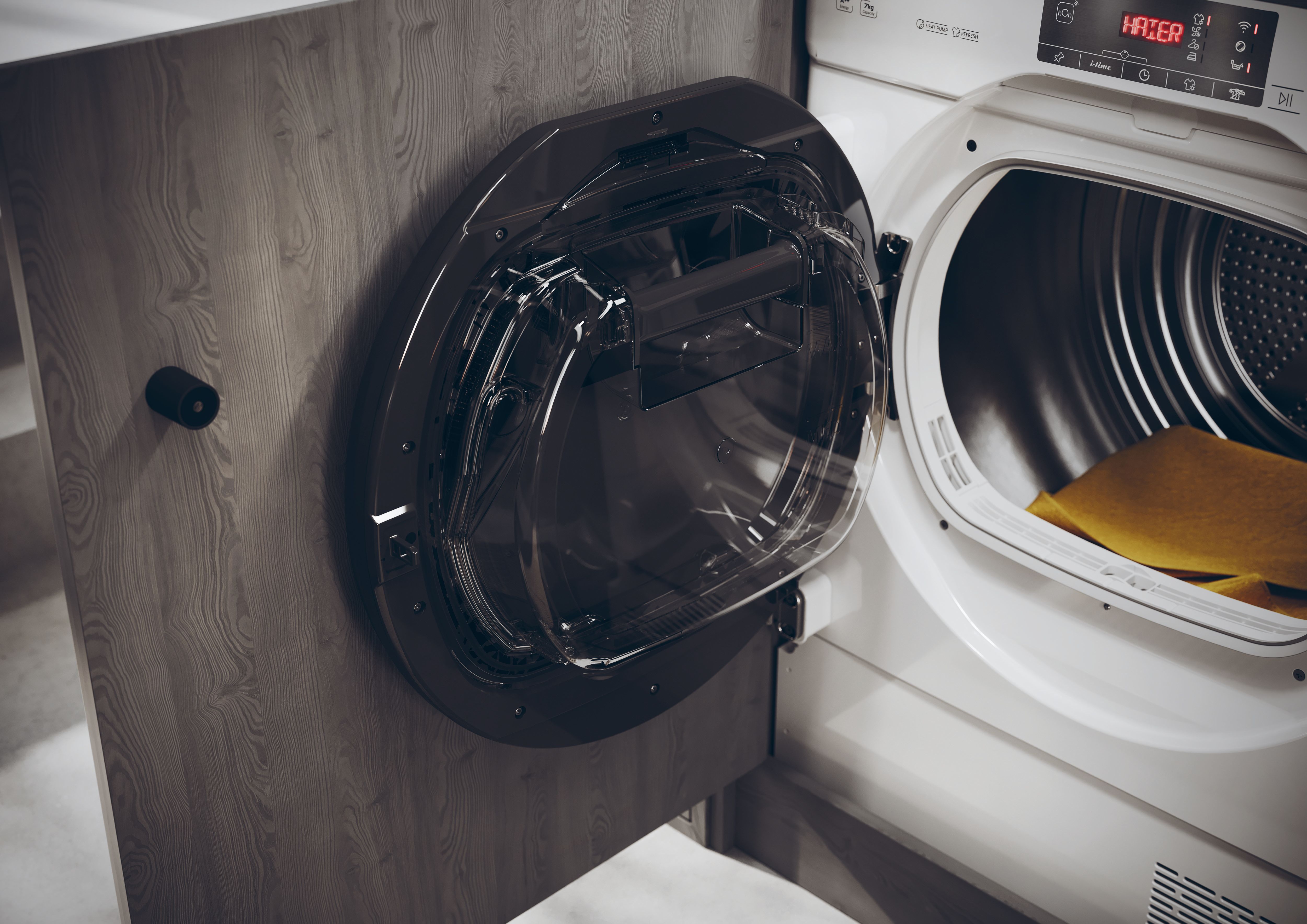 Máquina de Secar Roupa Encastrável Haier Series 6 HDBI H7A2TBEXS Wifi Condensação Bomba de Calor de 7 Kg - Branco Branco-7