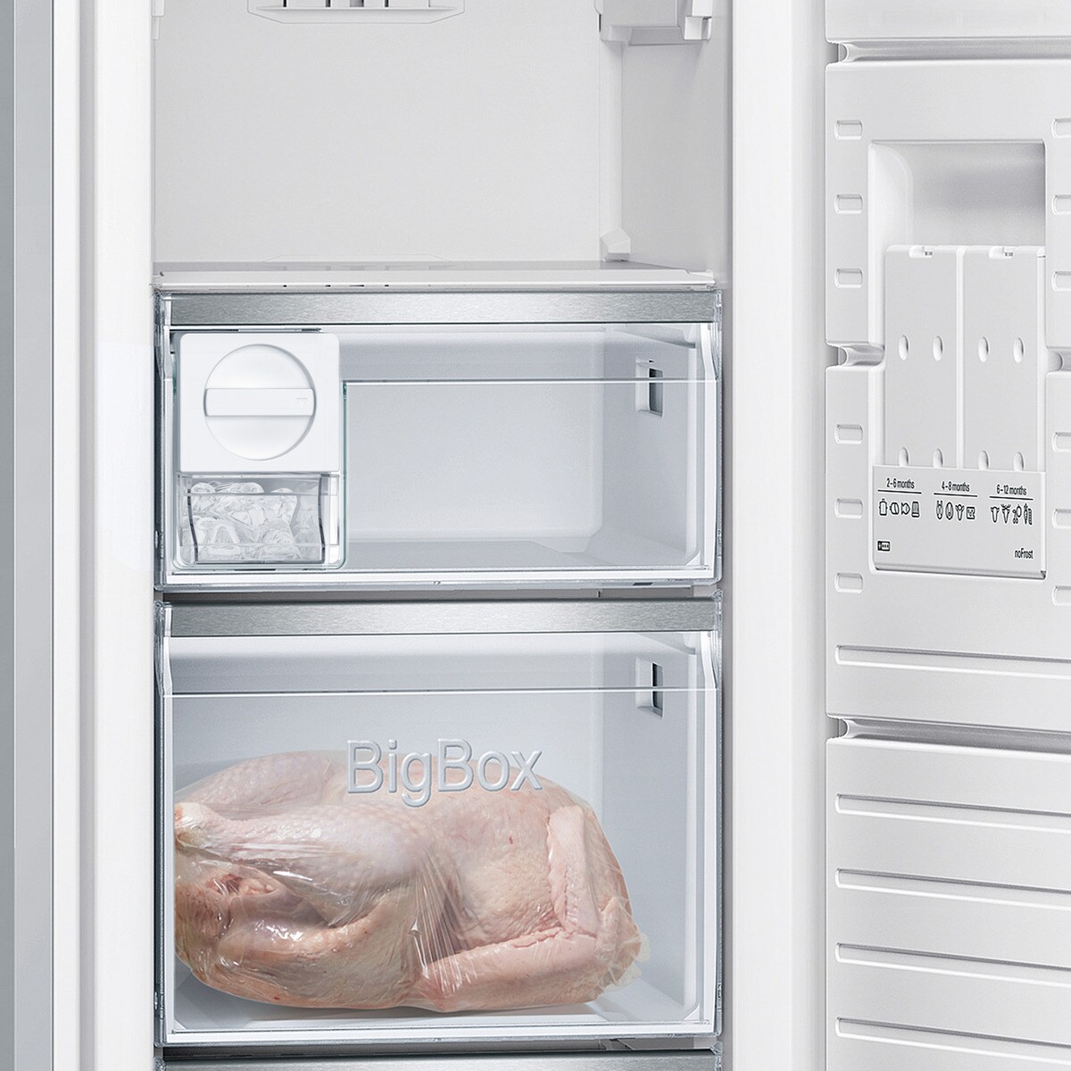 Recondicionado - Grade B - Arca Congeladora Vertical Siemens GS36NAIEP No Frost e FreshSens de 186 cm - Inox Easyclean Aço inoxidável-6