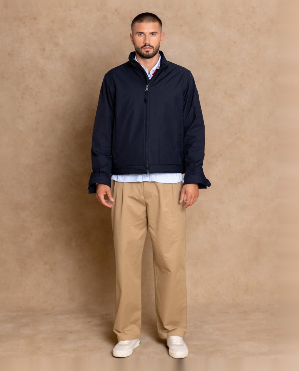 Imagen 2 de Bomber de hombre de líneas depuradas y diseño contemporáneo. - Henry Arroway - Azul marino Azul marino
