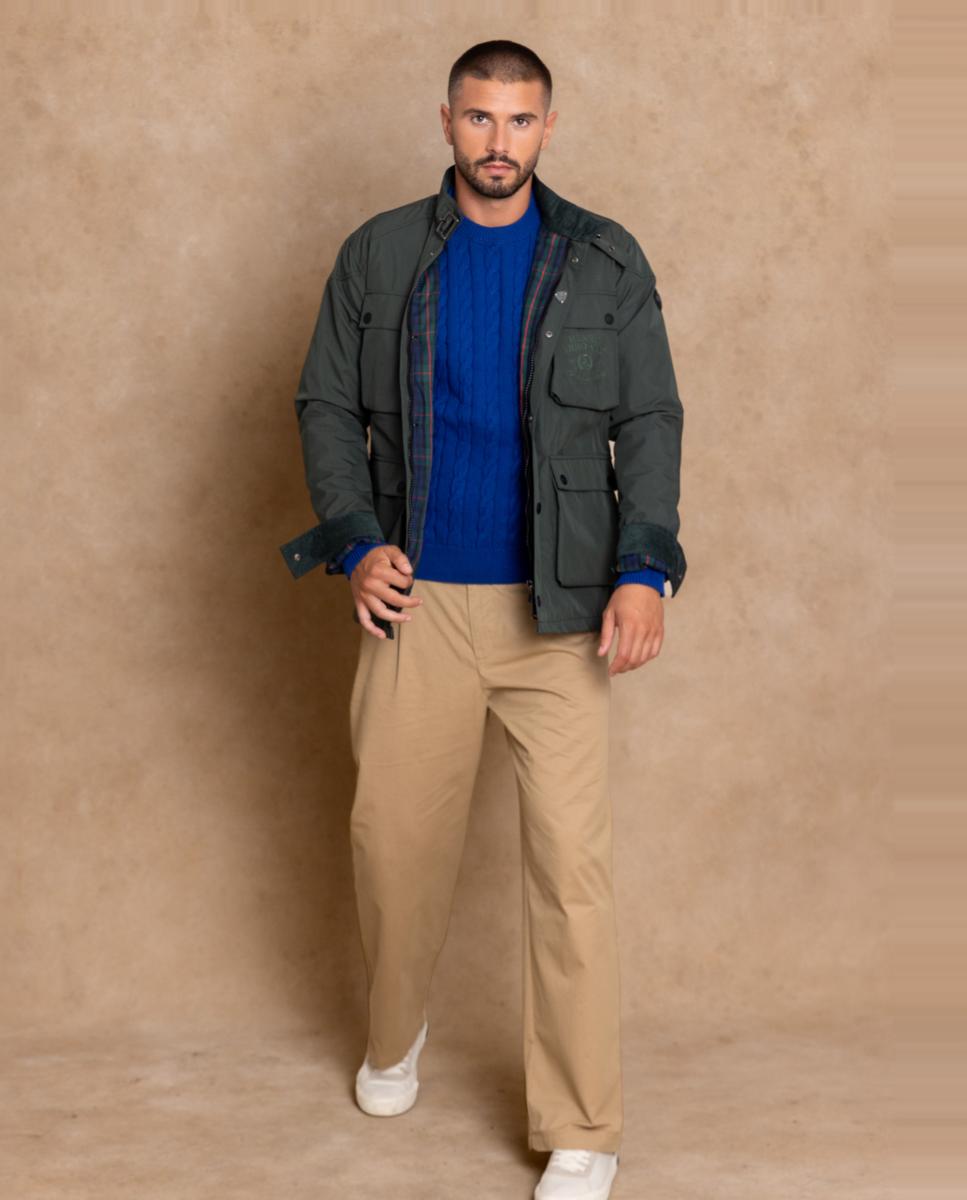 Imagen 5 de Chaqueta de hombre de estilo utilitario y líneas contemporáneas. - Henry Arroway - Kaki Kaki