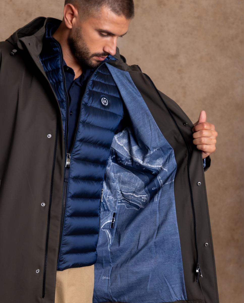 Parka Impermeável com Design Minimalista e Linhas Contemporâneas. Caqui-5