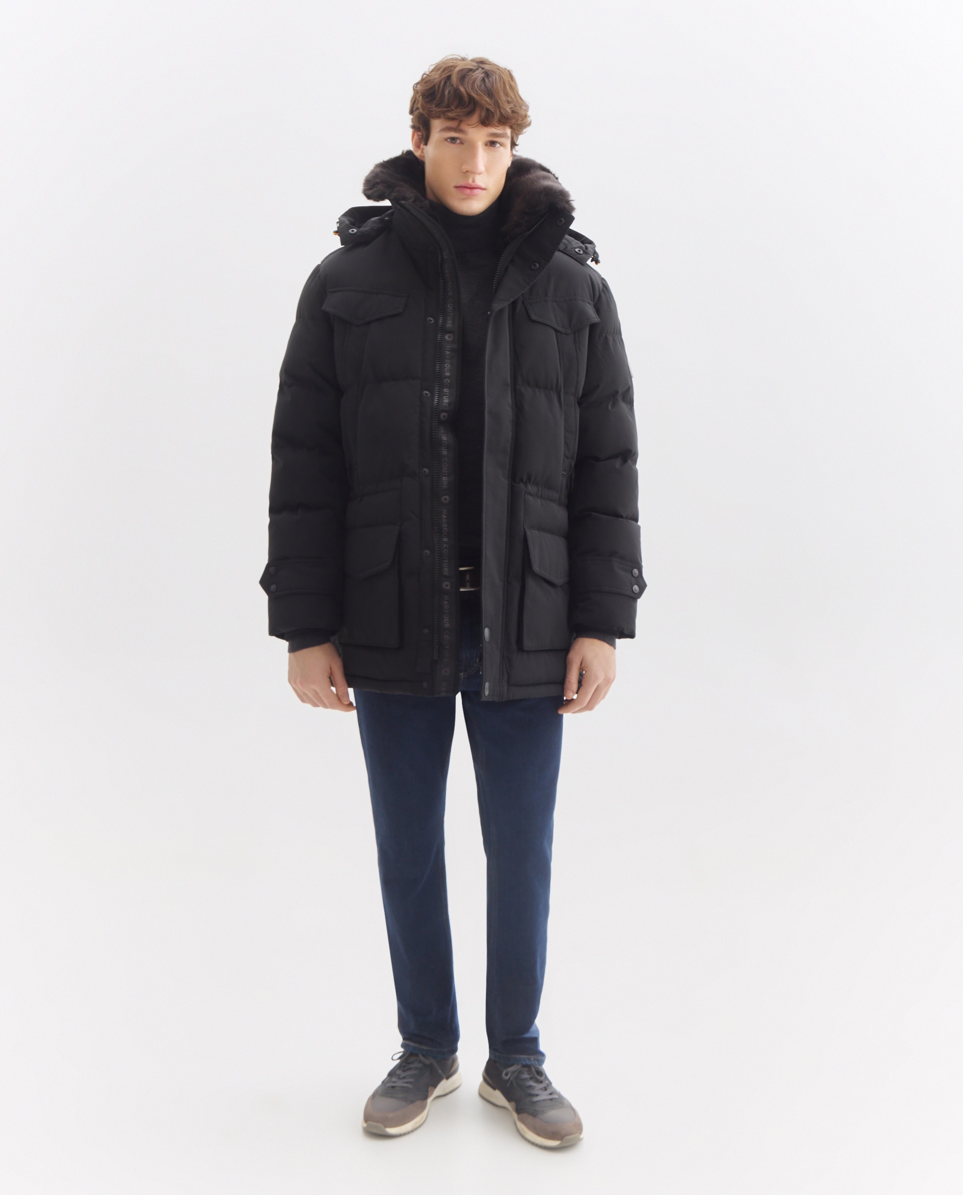 Imagen 0 de Parka de hombre acolchada con capucha desmontable Negro