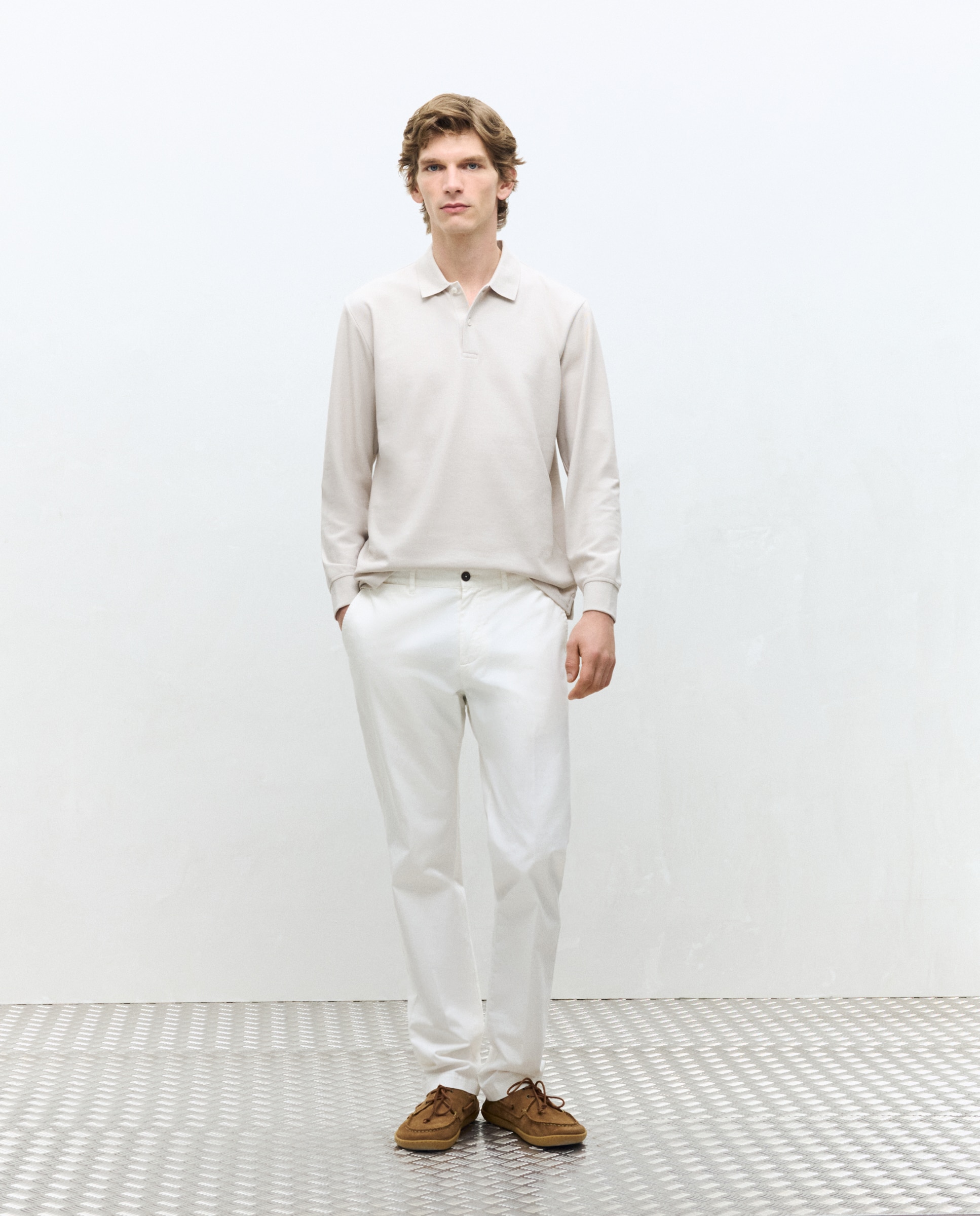 Polo Piqué com Manga Comprida Cru-3