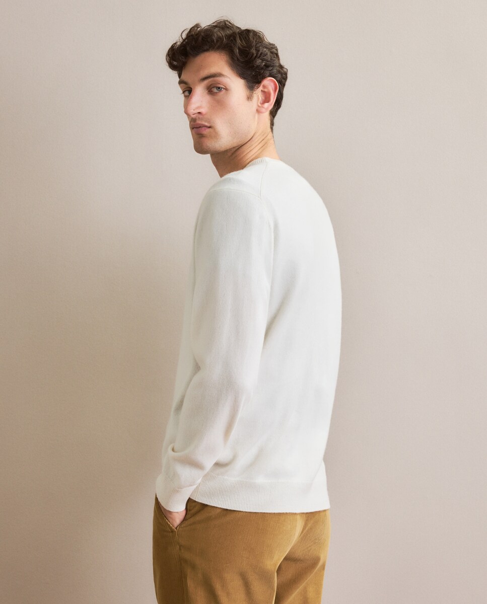 Camisola de Malha com Decote Redondo Lisa Caxemira Cru-3