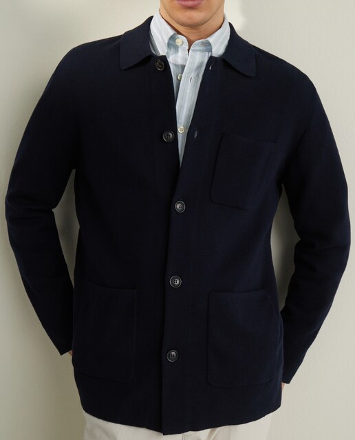 Imagen 0 de Cardigan de hombre con botones cuello solapa