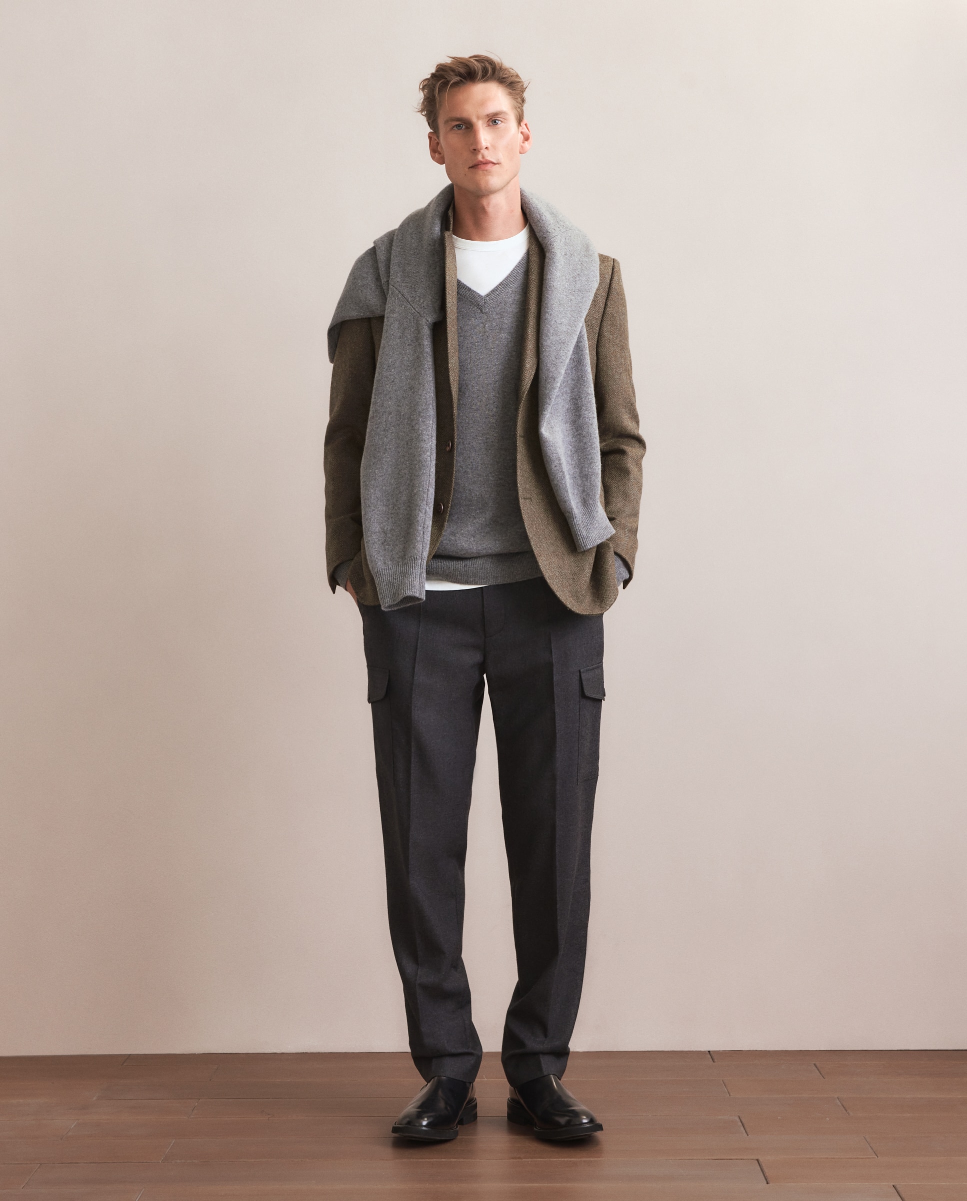 Jersey de hombre de cuello pico liso cashmere - Emidio Tucci - Gris Gris-2