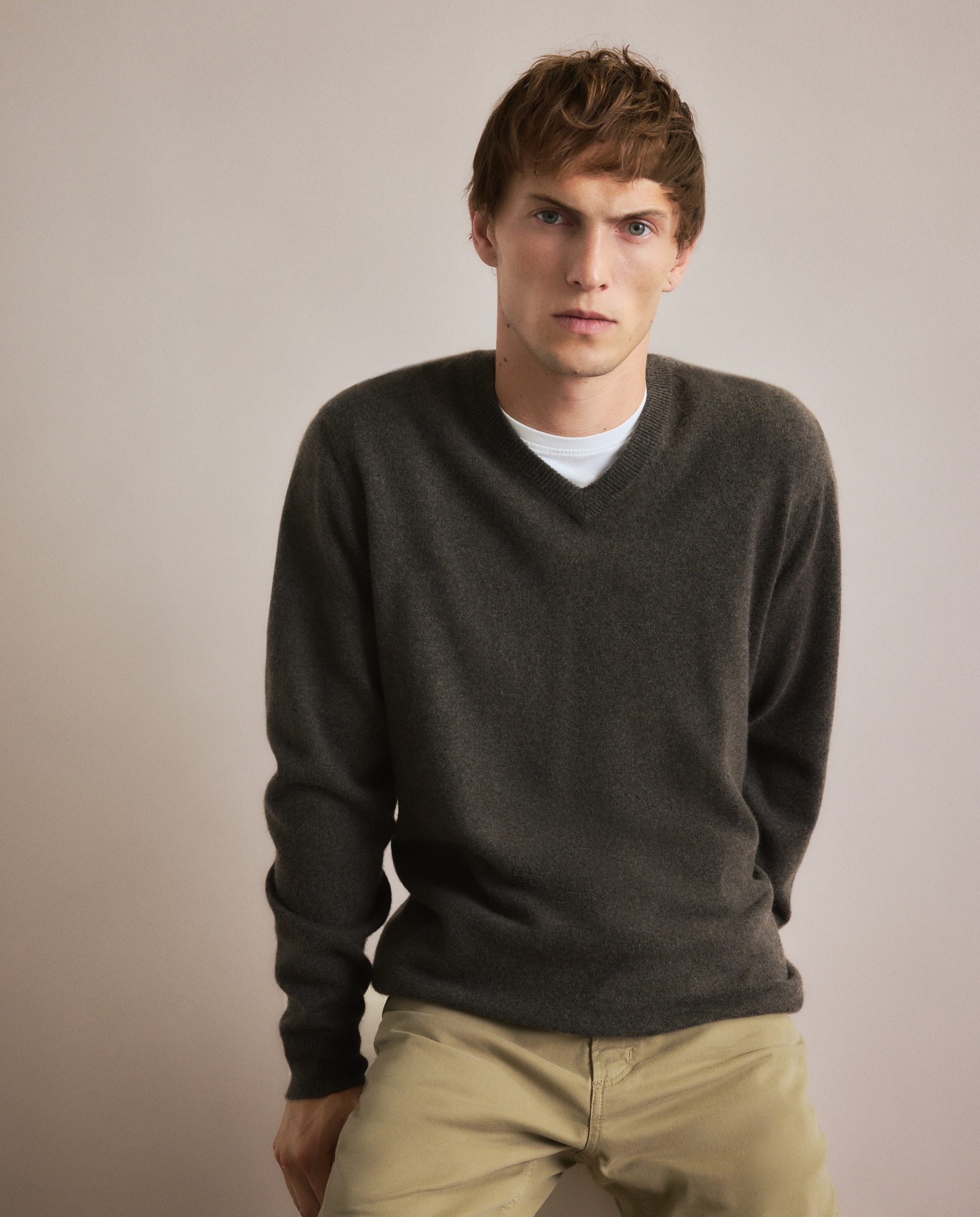 Jersey de hombre de cuello pico liso cashmere - Emidio Tucci - Marrón Marrón-1