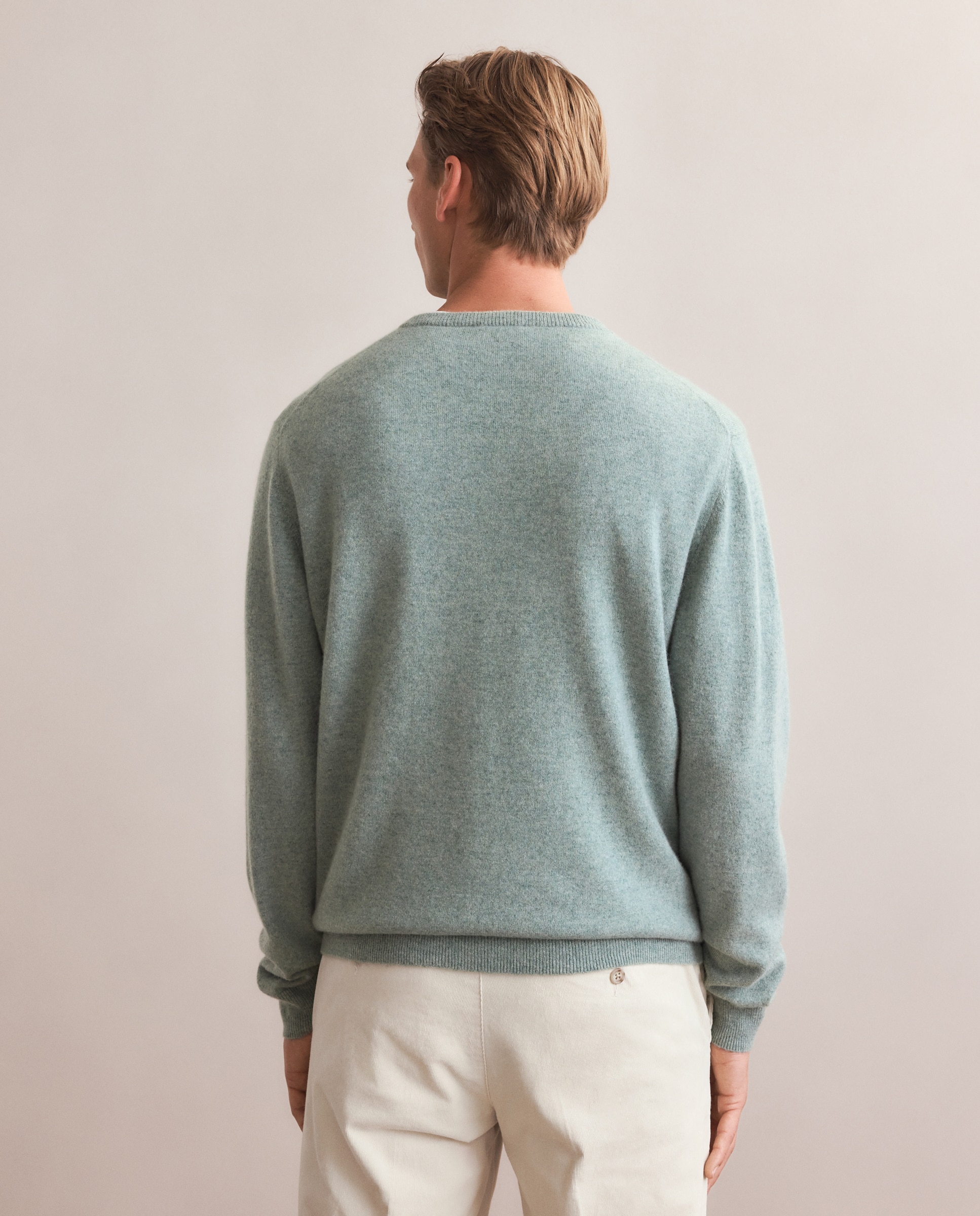 Camisola de Malha com Decote em Bico Liso de Caxemira Verde Água-4