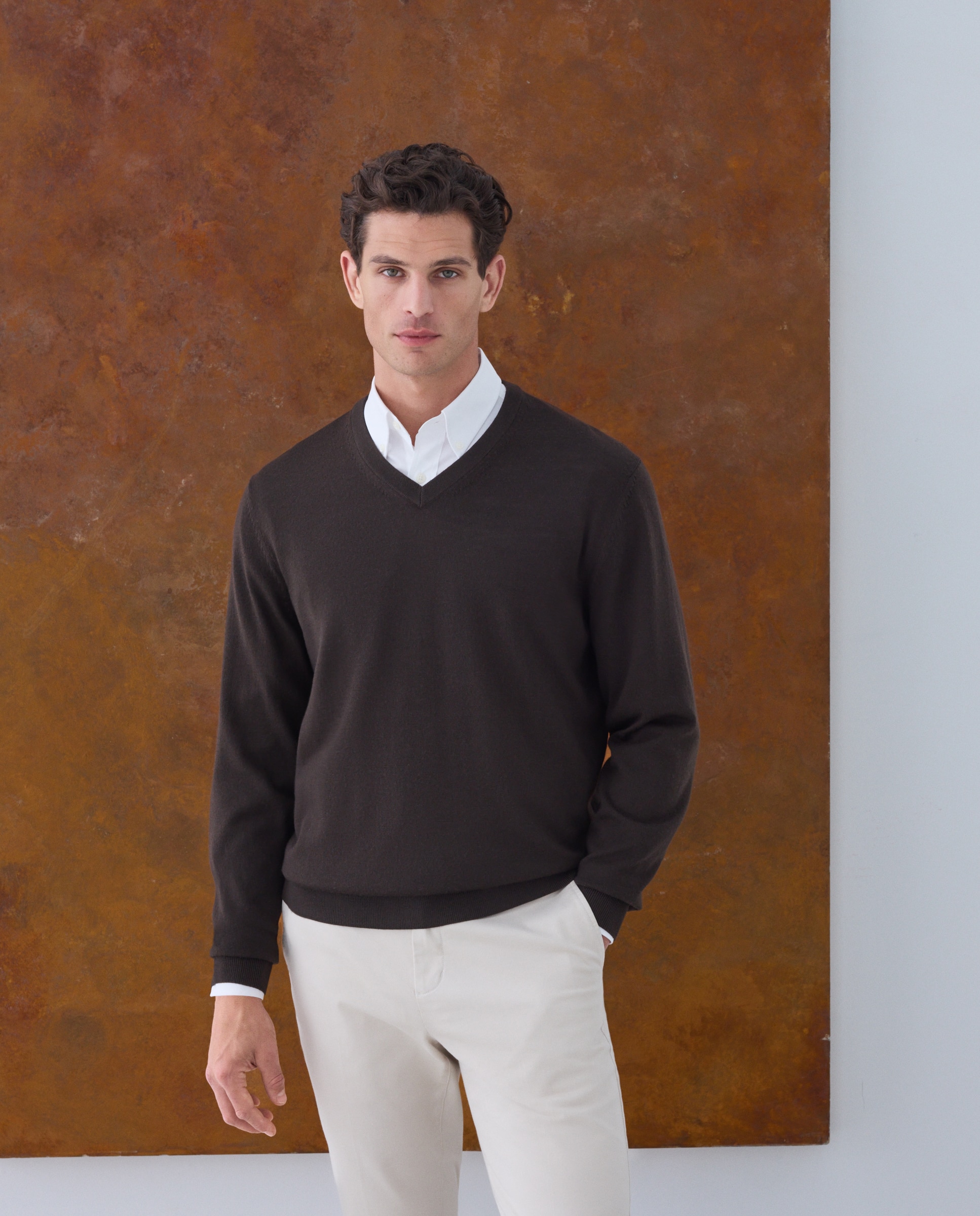 Imagem 0 de Camisola de Malha Lisa 100% Lã Merino com Decote em Bico
