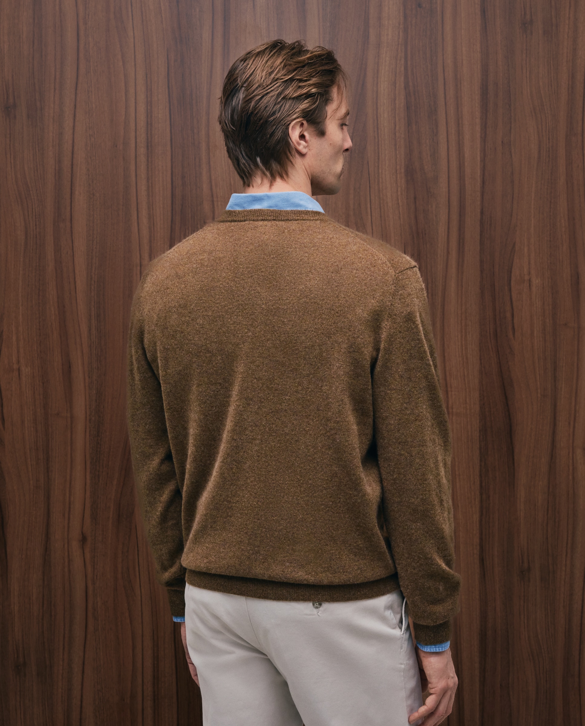 Jersey de hombre de cuello pico liso cashmere - Emidio Tucci - Marrón Marrón-3