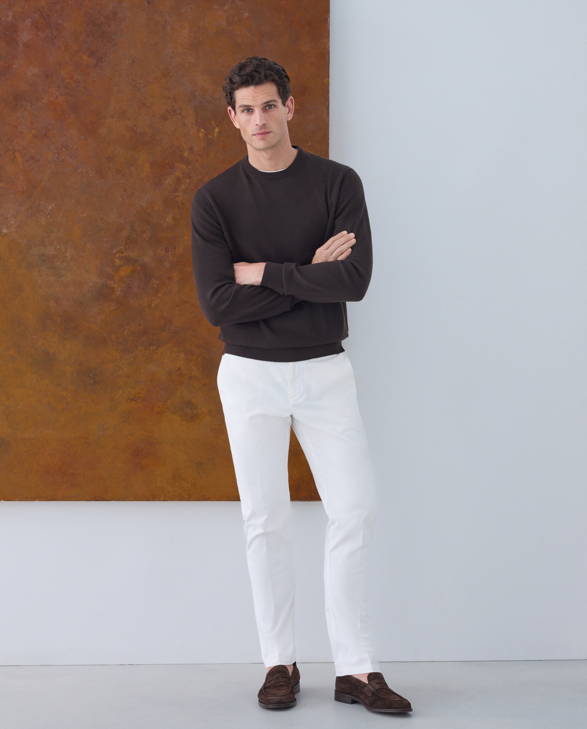Camisola de Malha Lisa 100% Lã Merino com Decote Redondo Castanho-chocolate-2