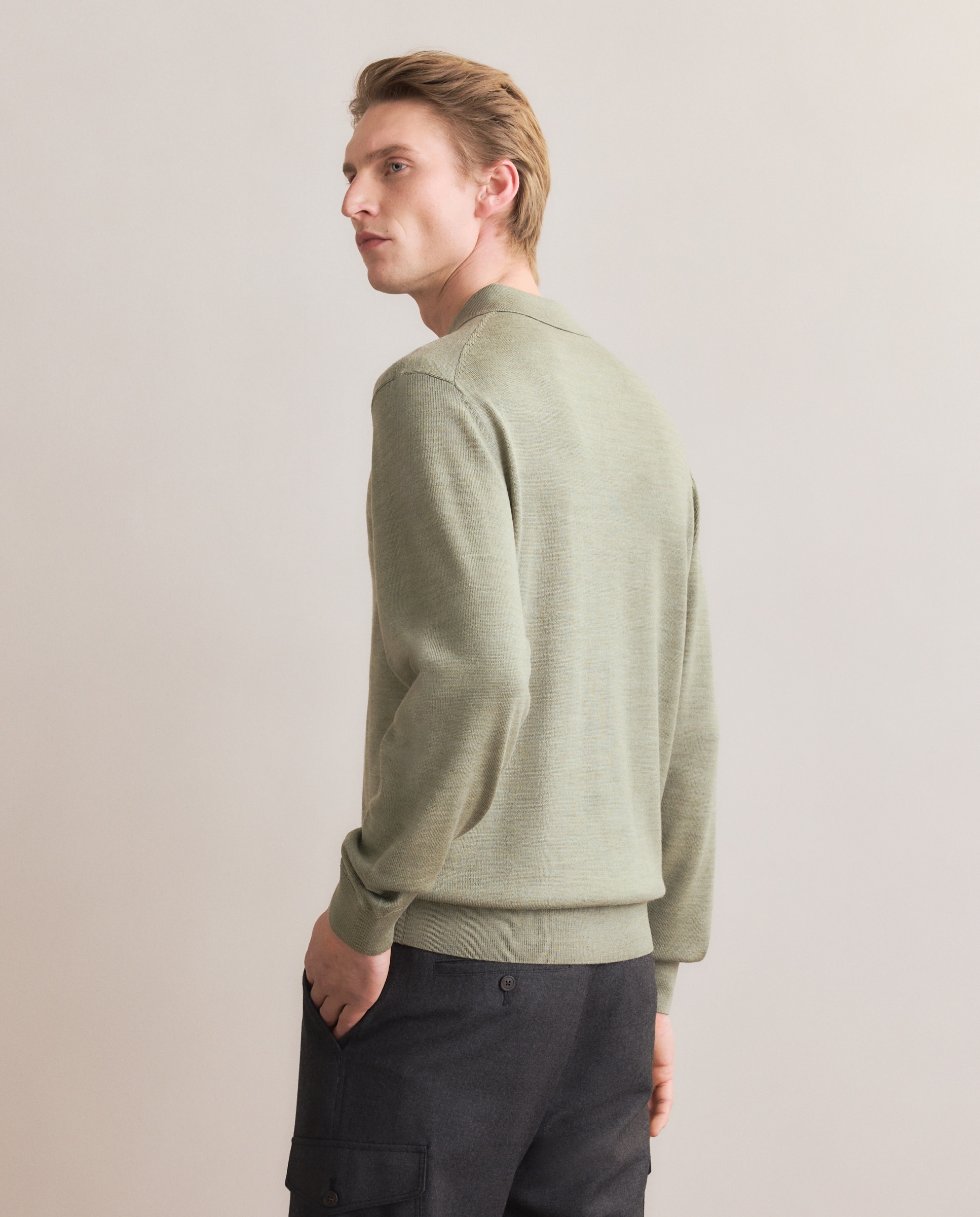 Camisola de Malha de Lã Merino Lisa com Colarinho de Polo com Botões Verde-claro-4