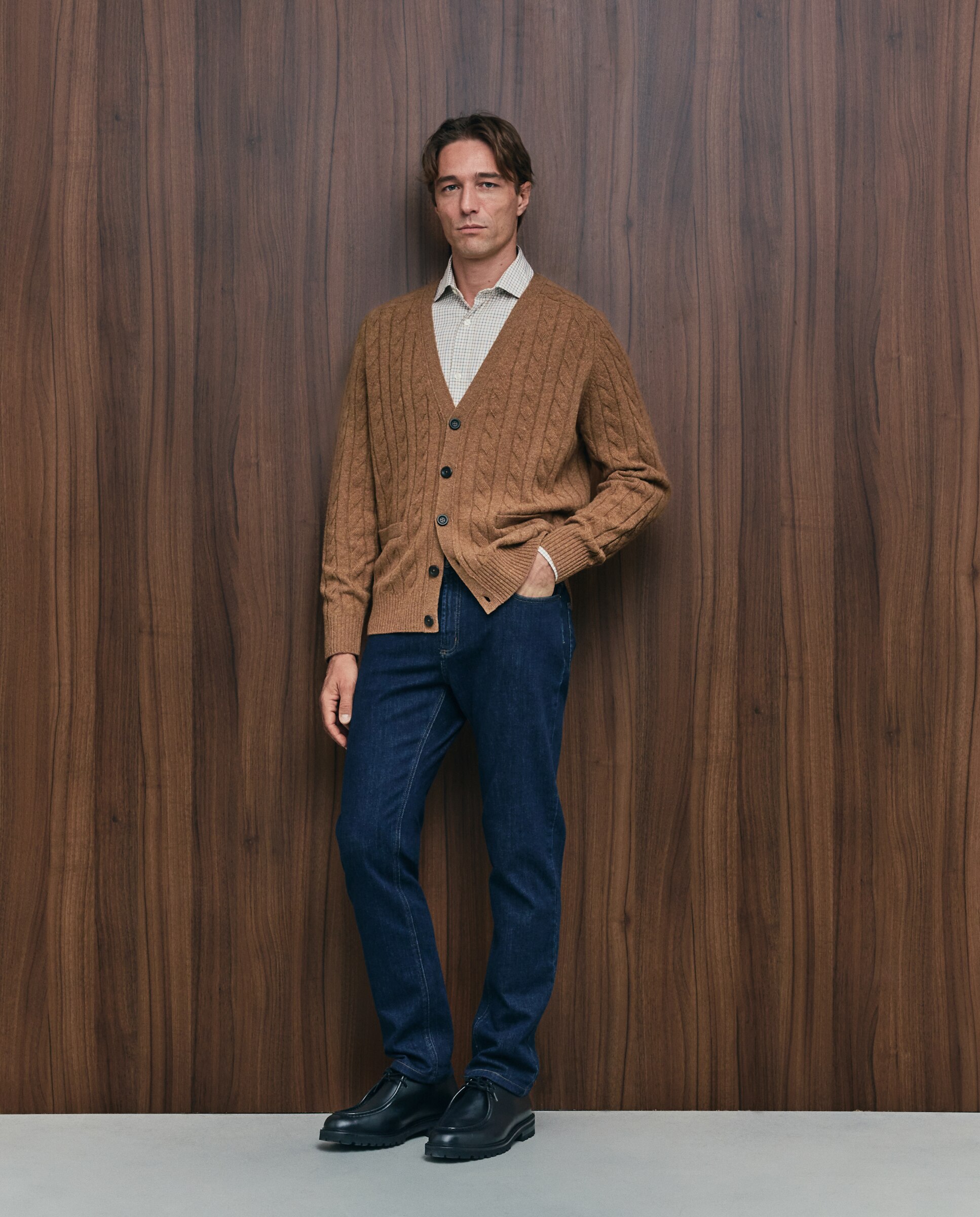 Cardigan de hombre botones fantasia ochos lambswool - Emidio Tucci - Camel Camel-2