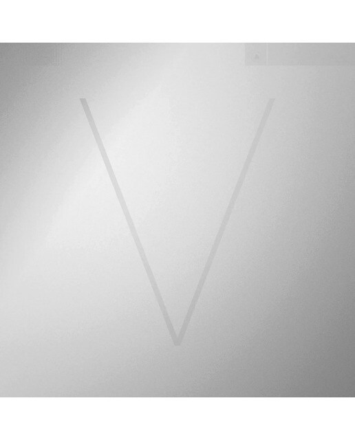 V (CD)