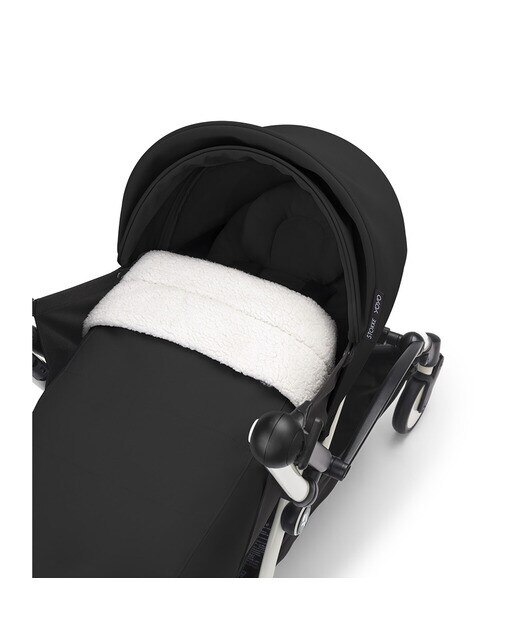 Carrinho de passeio Stokke® YOYO³ com chassis branco e pack recém-nascido 0+ Preto 2