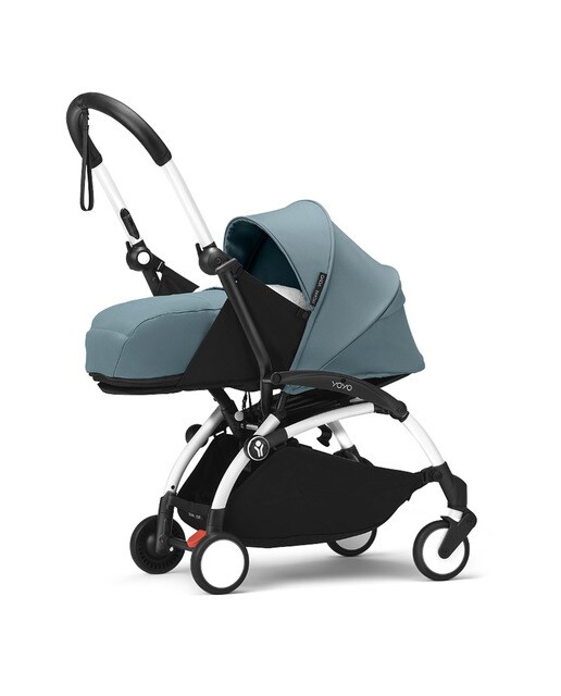 Carrinho de passeio Stokke® YOYO³ com chassis branco e pack recém-nascido 0+ Aqua 1