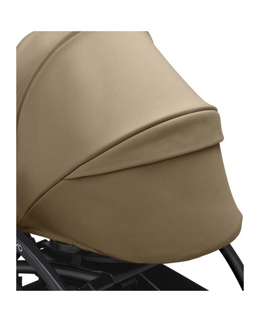 Carro de bebé Stokke® YOYO³ con Chasis Negro y Pack recién nacido 0+ Toffee 4