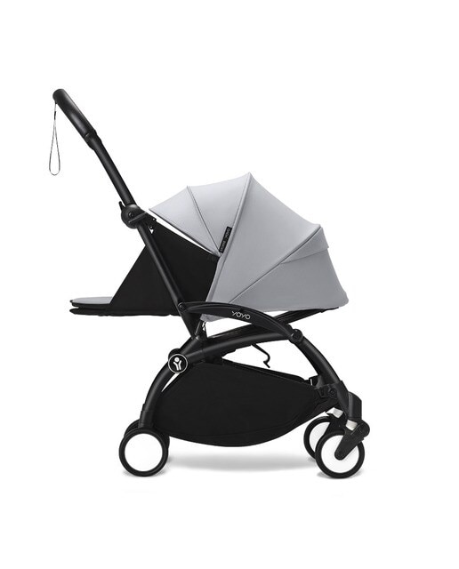 Carrinho de passeio Stokke® YOYO³ com chassis preto e pack recém-nascido 0+ Pedra 3