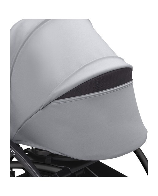 Carrinho de passeio Stokke® YOYO³ com chassis preto e pack recém-nascido 0+ Pedra 5