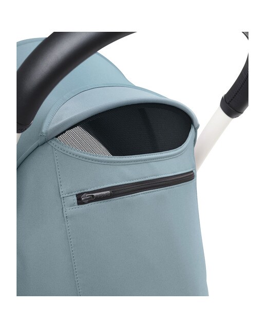 Carrinho de passeio Stokke® YOYO³ com chassis branco e pack de 6+ cores Aqua 4
