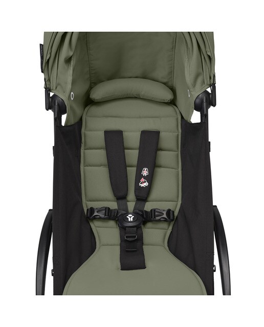 Carrinho de passeio Stokke® YOYO³ com chassis preto e pack de 6+ cores Verde azeitona 4