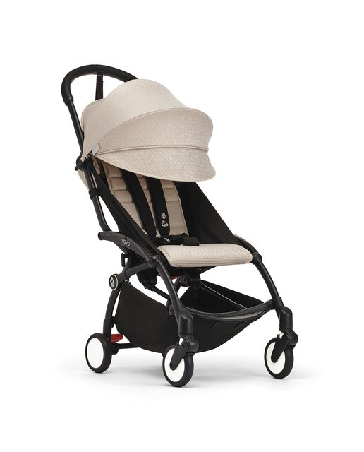 Carrinho de passeio Stokke® YOYO³ com chassis preto e pack de 6+ cores Bonpoint Beige 1