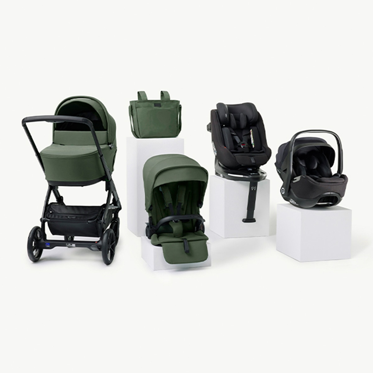 Jané - Pack Jané carrito Keep con 2 sillas de coche y accesorios verde y negro.