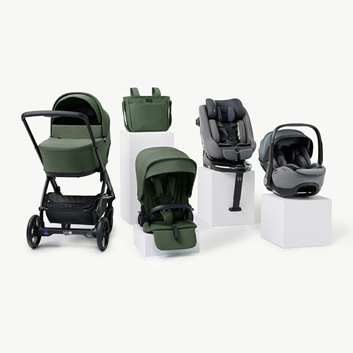 Jané - Pack Jané carrito Keep con 2 sillas de coche y accesorios verde y gris.