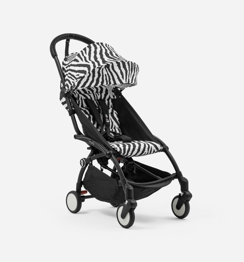 Imagem 0 de Carrinho de passeio Stokke YOYO Wild Collection Zebra com chassis preto