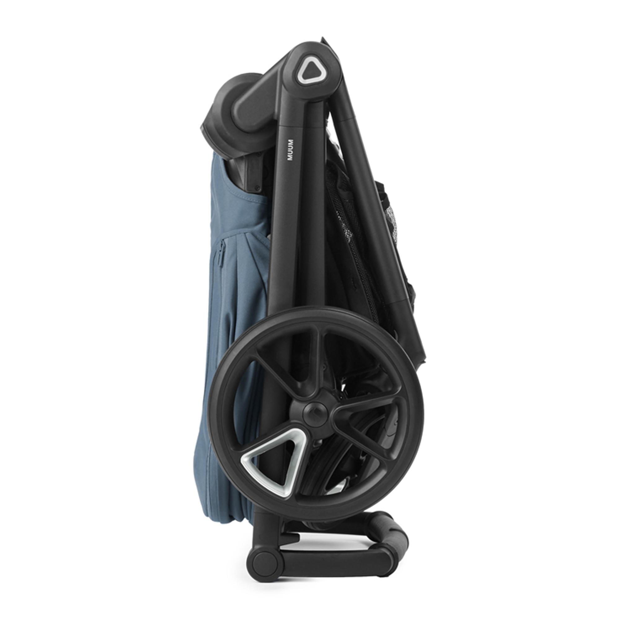 Pack Jané Carrinho de Passeio Muum com Alcofa e Acessórios azul e preto 10