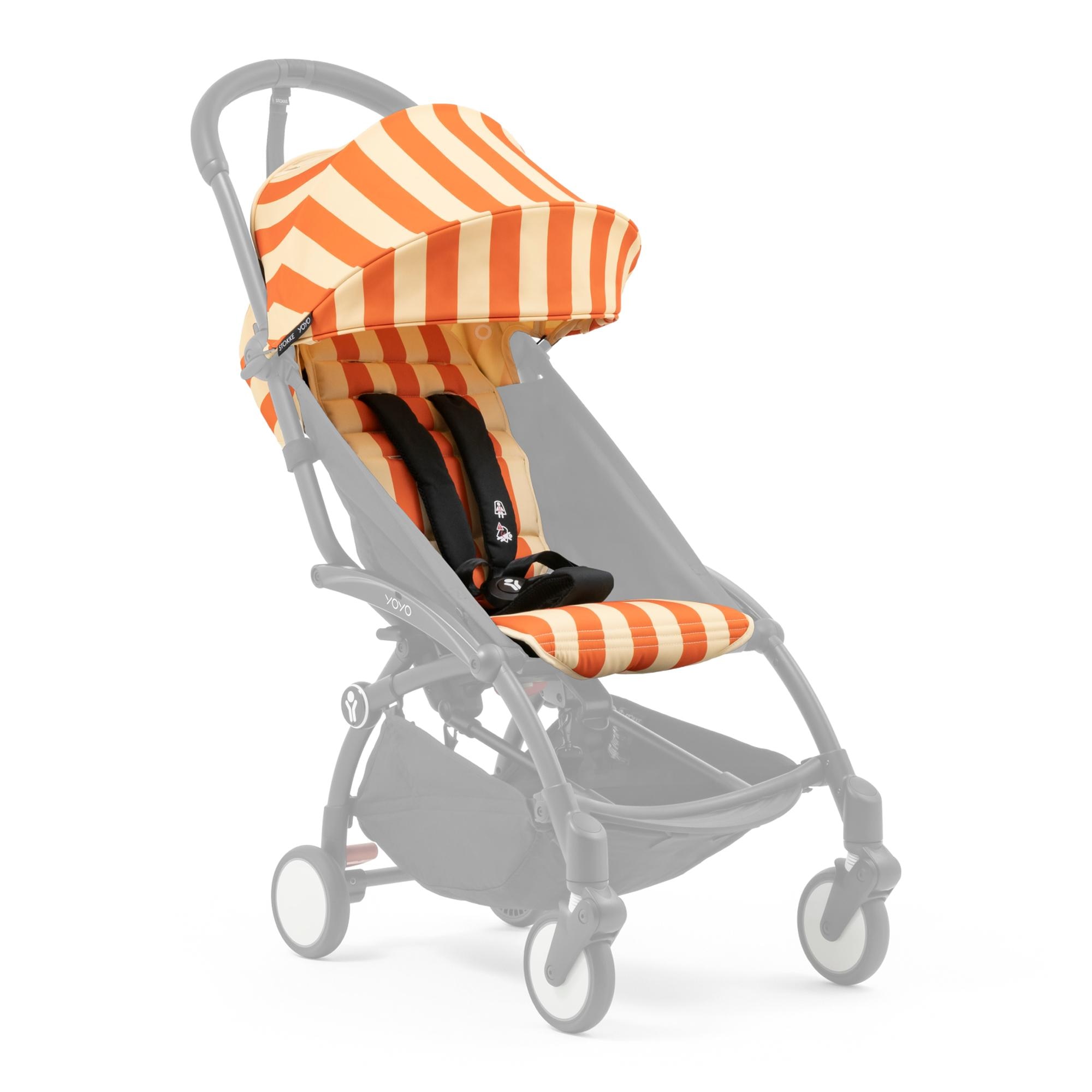 Carrinho de Passeio Stokke® YOYO³ com Chassis Preto e 6+ color pack Coleção Riviera Laranja 5