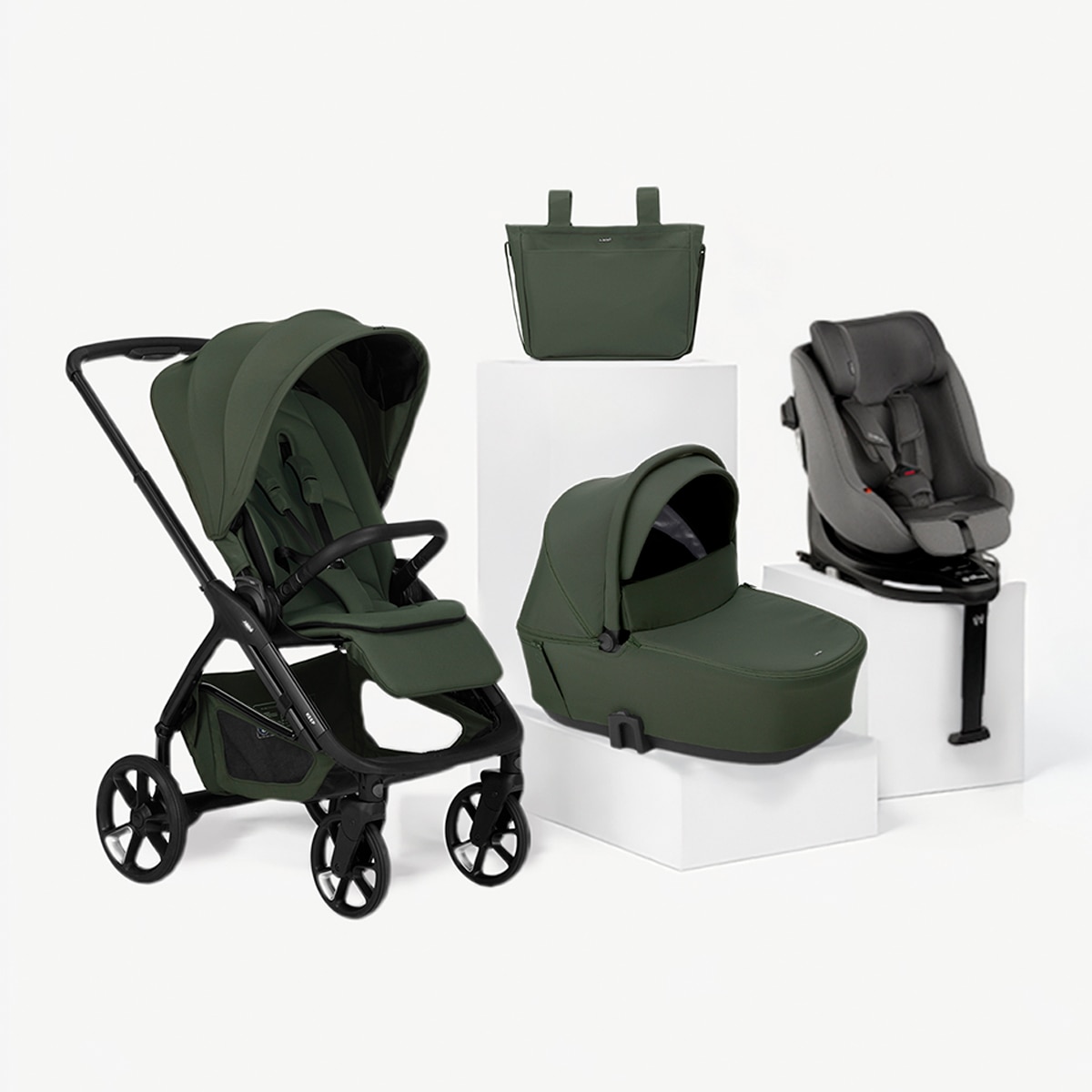 Imagem 0 de Carrinho de Passeio Trio Jané keep 2 verde + Alcofa Sleep + Cadeira Auto Kombifix preto