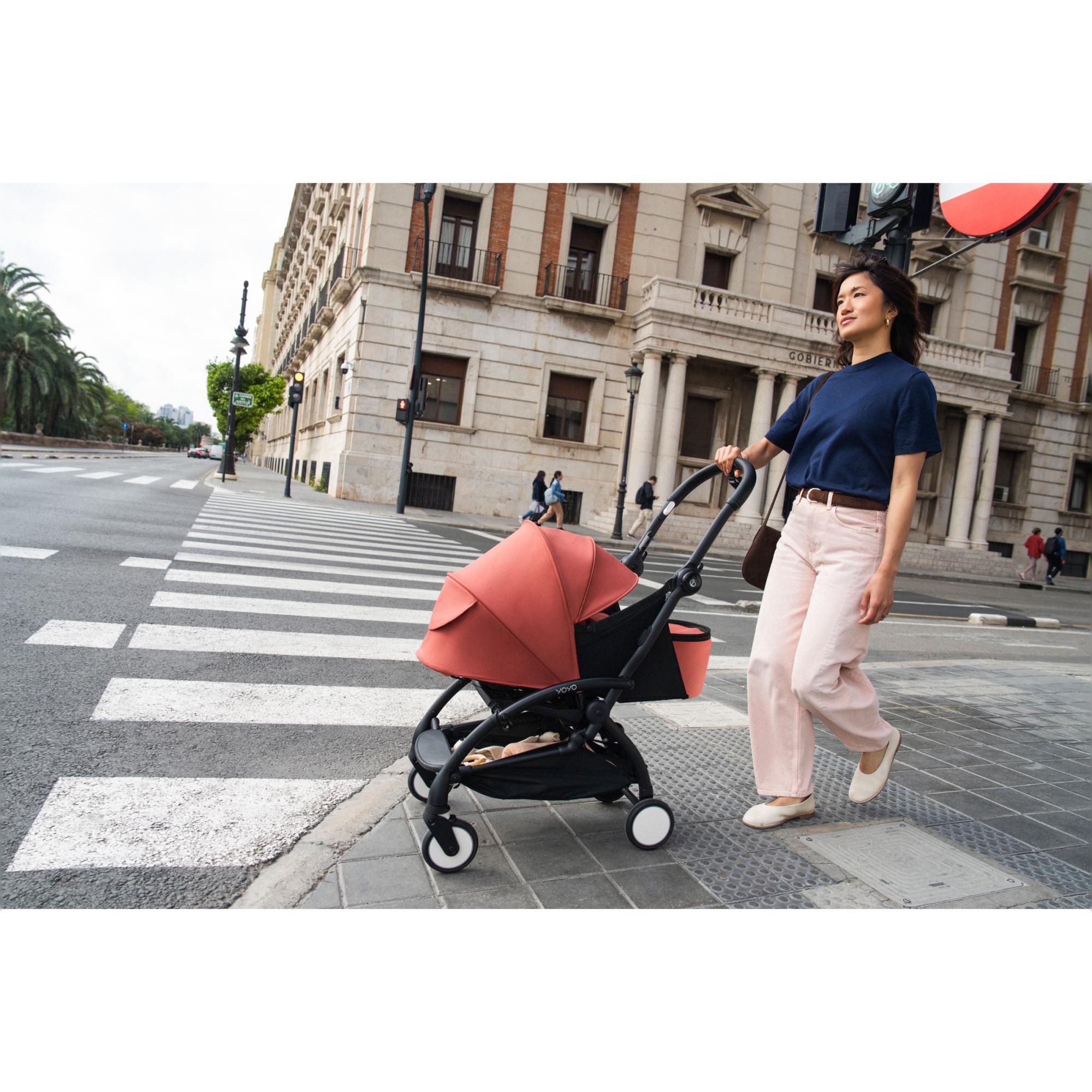 Carrinho de Passeio YOYO5® com Alcofa Dobrável Berry 4
