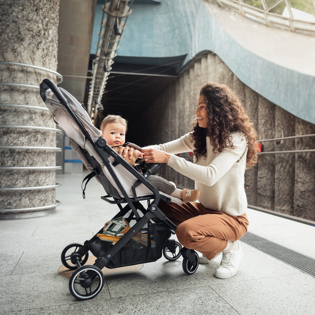 Carrinho de Passeio Compacto de Viagem Travel N Care Bege-29