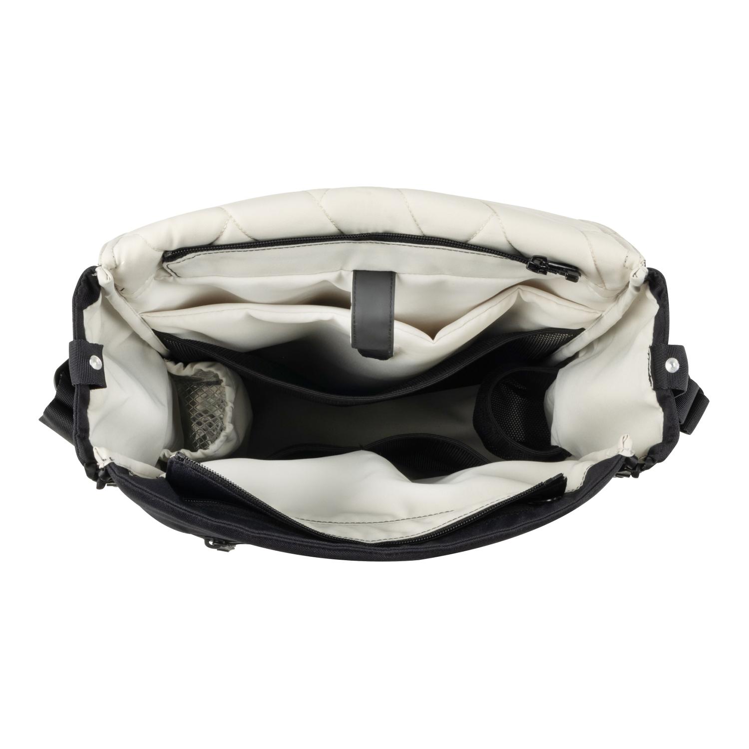 Bolso Cambiador MC CHANGING BACKPACK. 19,5 litros capacidad, 0-4 años - Negro Negro-8