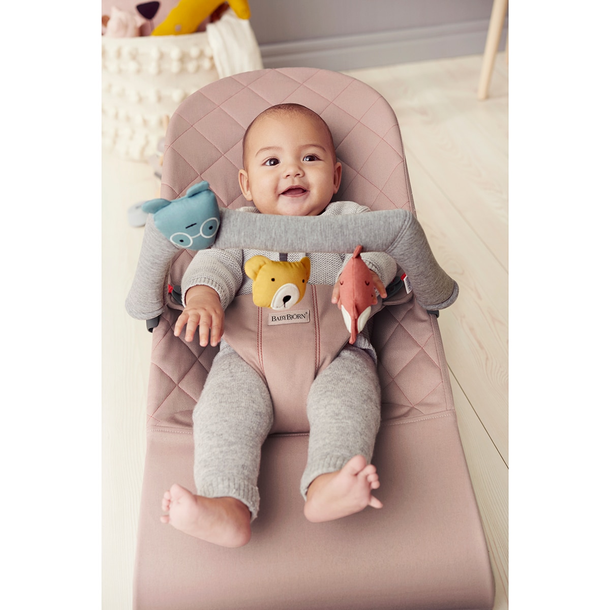 Arco de brincadeiras BabyBjörn Amiguinhos Brincalhões para espreguiçadeira Balance Soft/Bliss cinzento/azul/amarelo Multicolor-5
