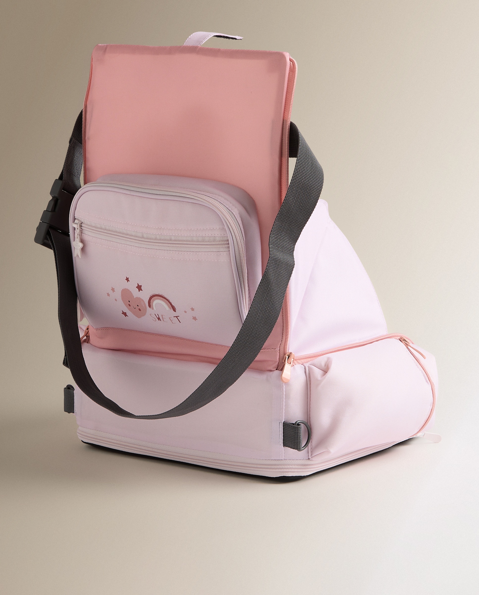 Trona de viaje con bolsillo Abecedario de Cotton Juice Baby Home - Rosa claro Rosa claro-2