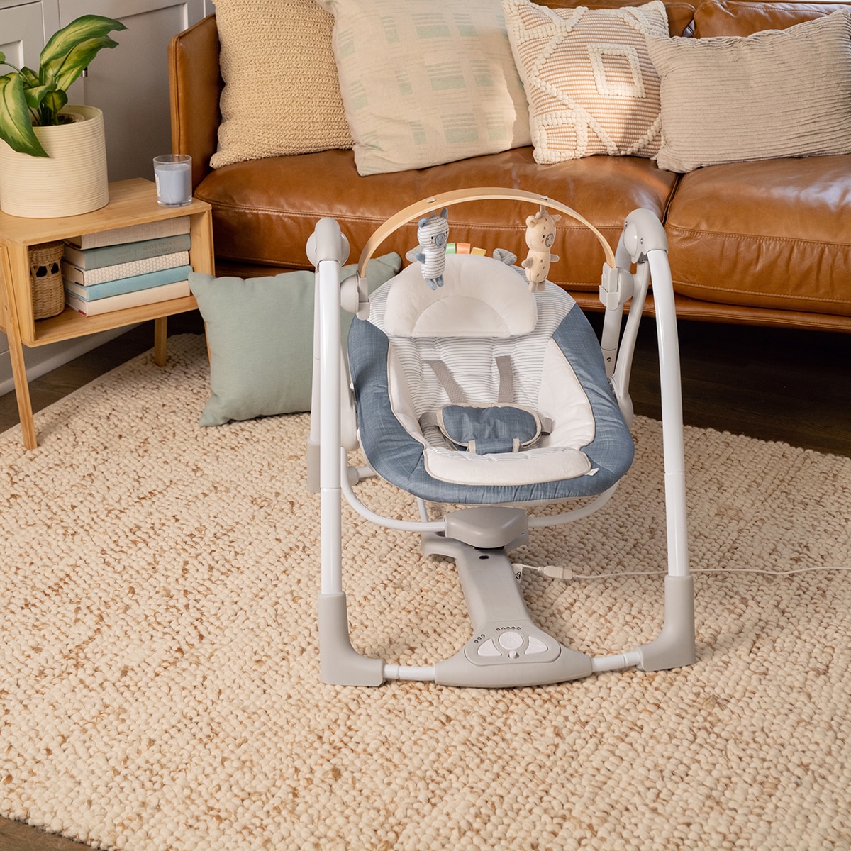 Baloiço Portátil + Ingenuity + Swing 'n Go Portable Swing- Chambray Azul-6