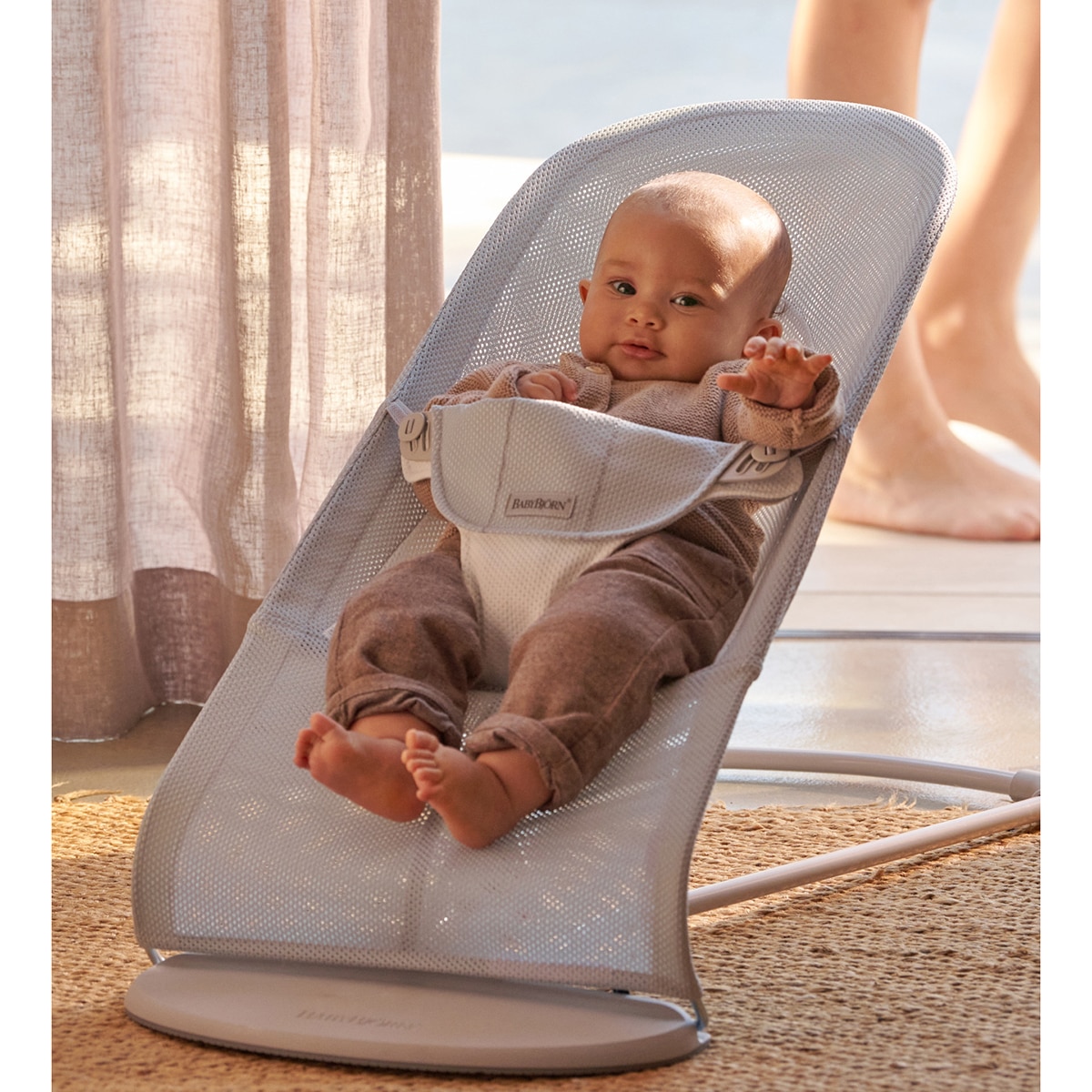 Hamaca Babybjörn Balance Soft tejido Mesh - Gris claro Gris claro-17