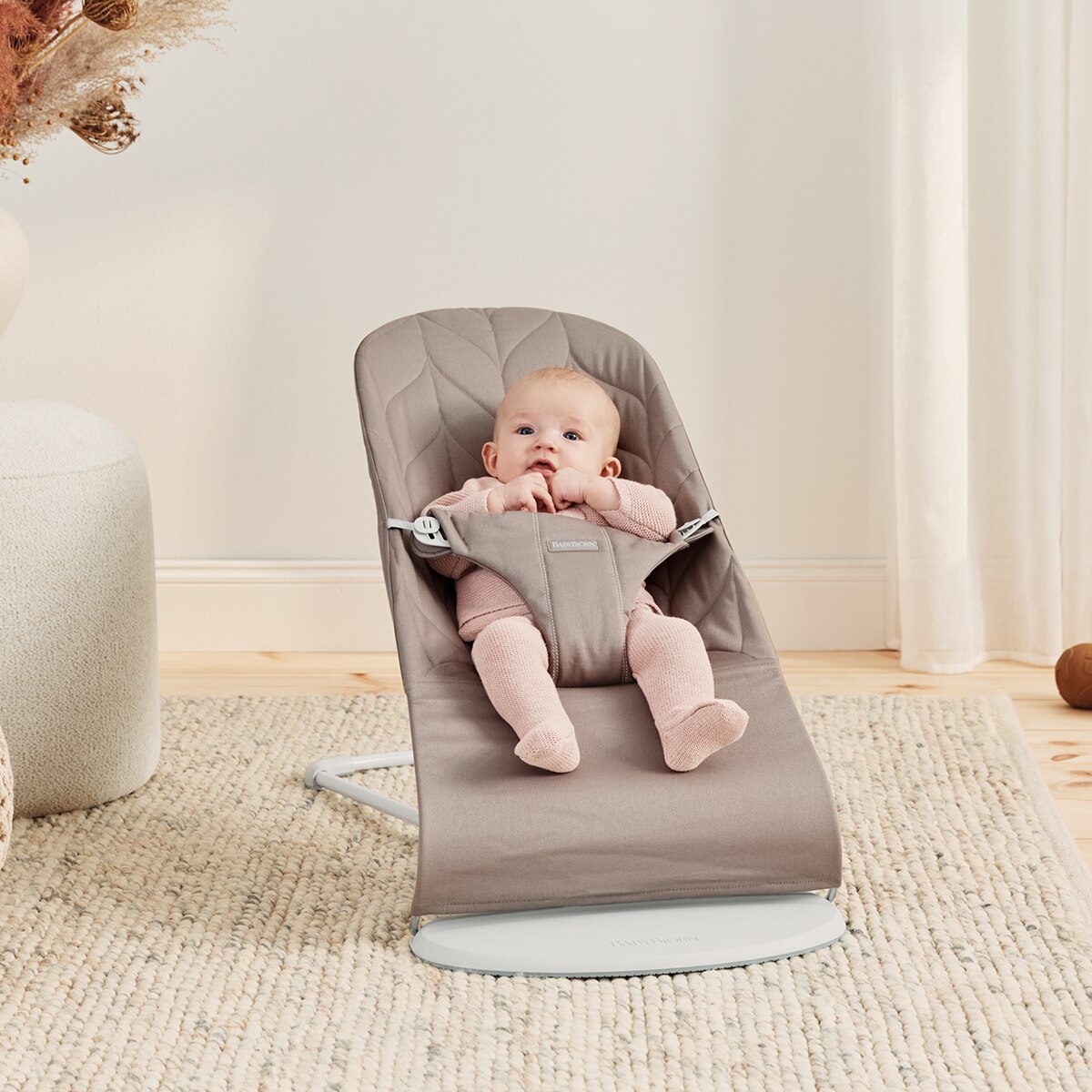 Hamaca Bliss BabyBjörn tejido Woven acolchado pétalo - Gris Arena Gris Arena-5