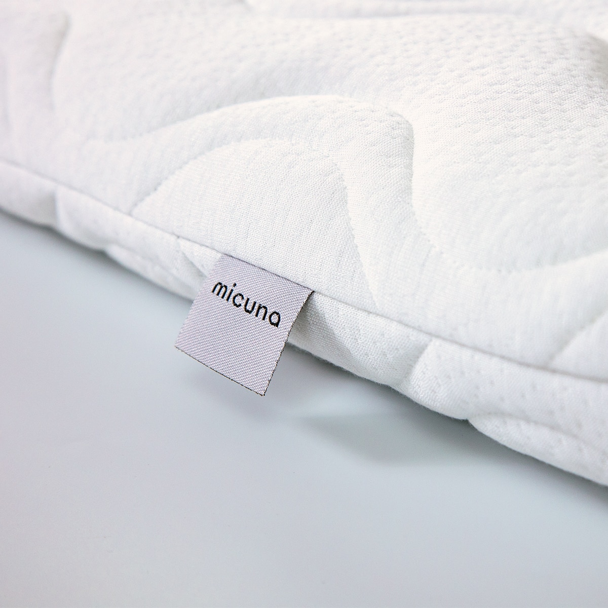 Colchão Viscoelástico para Miniberço Converbaby - 90x50 cm Branco-2