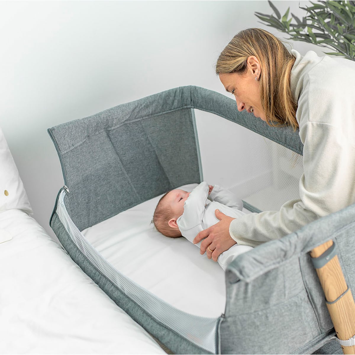 Mini Berço Evolutivo Somni 4 em 1 Cinzento-29