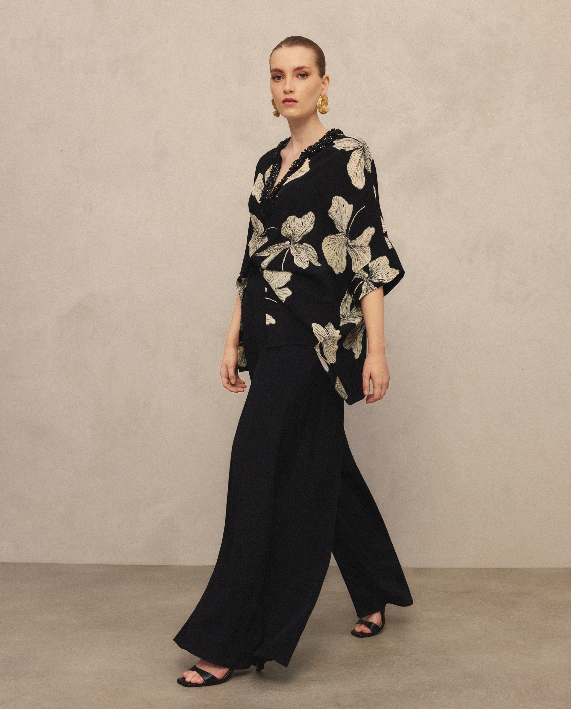 Woman Fiesta El Corte Inglés - Pantalón de mujer ancho de gasa.