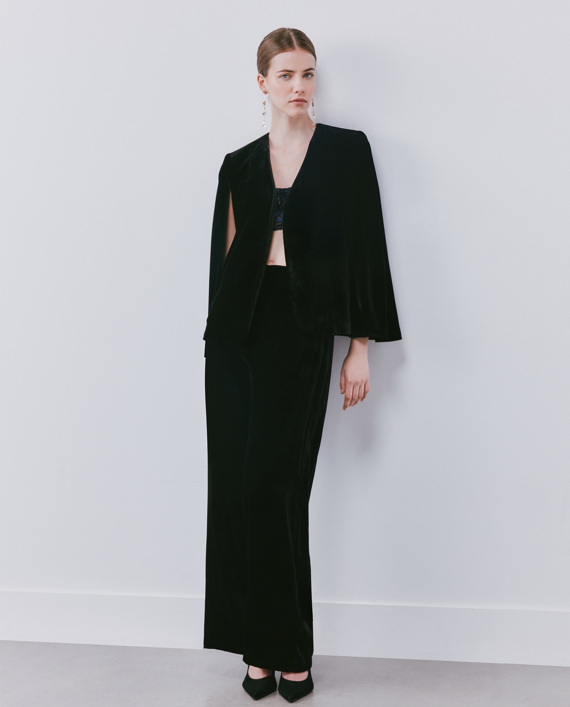 Pantalón recto de mujer de terciopelo - Woman Fiesta El Corte Inglés - Negro Negro-1