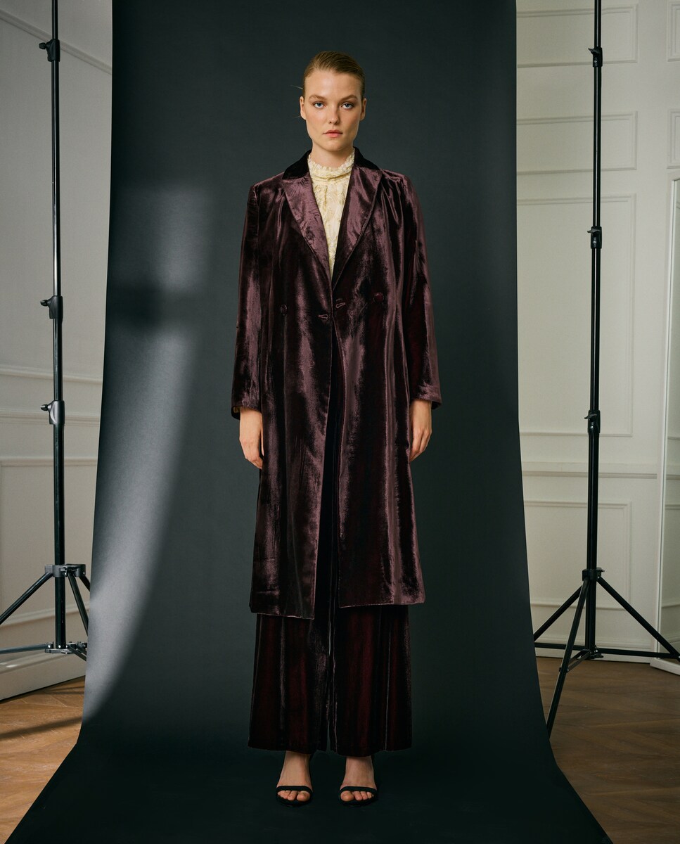 Sobretudo Curto Cintado de Veludo Bordeaux-2