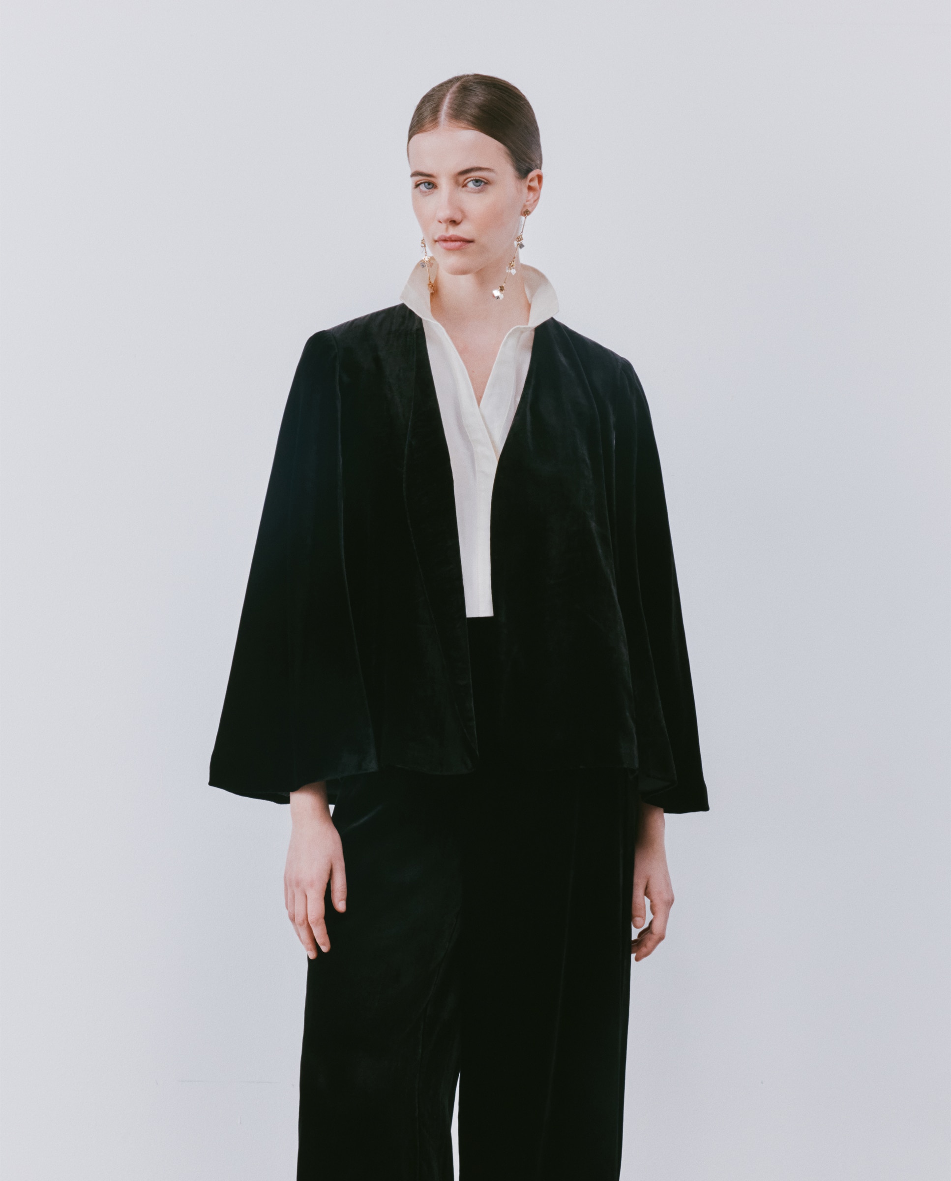 Capa de mujer de terciopelo corta - Woman Fiesta El Corte Inglés - Negro Negro-1