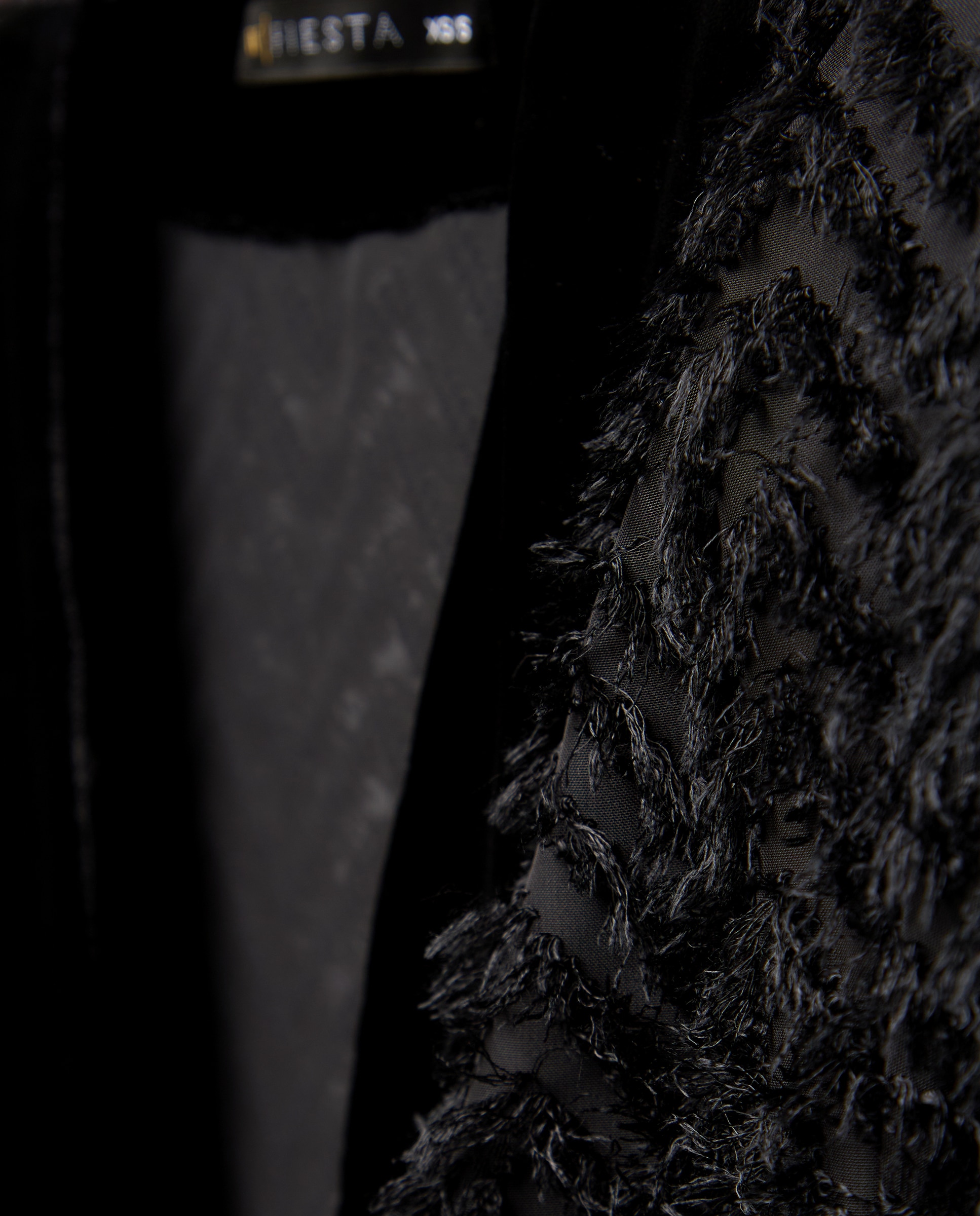 Sobretudo de Pano Ligeiro com Veludo Preto-5