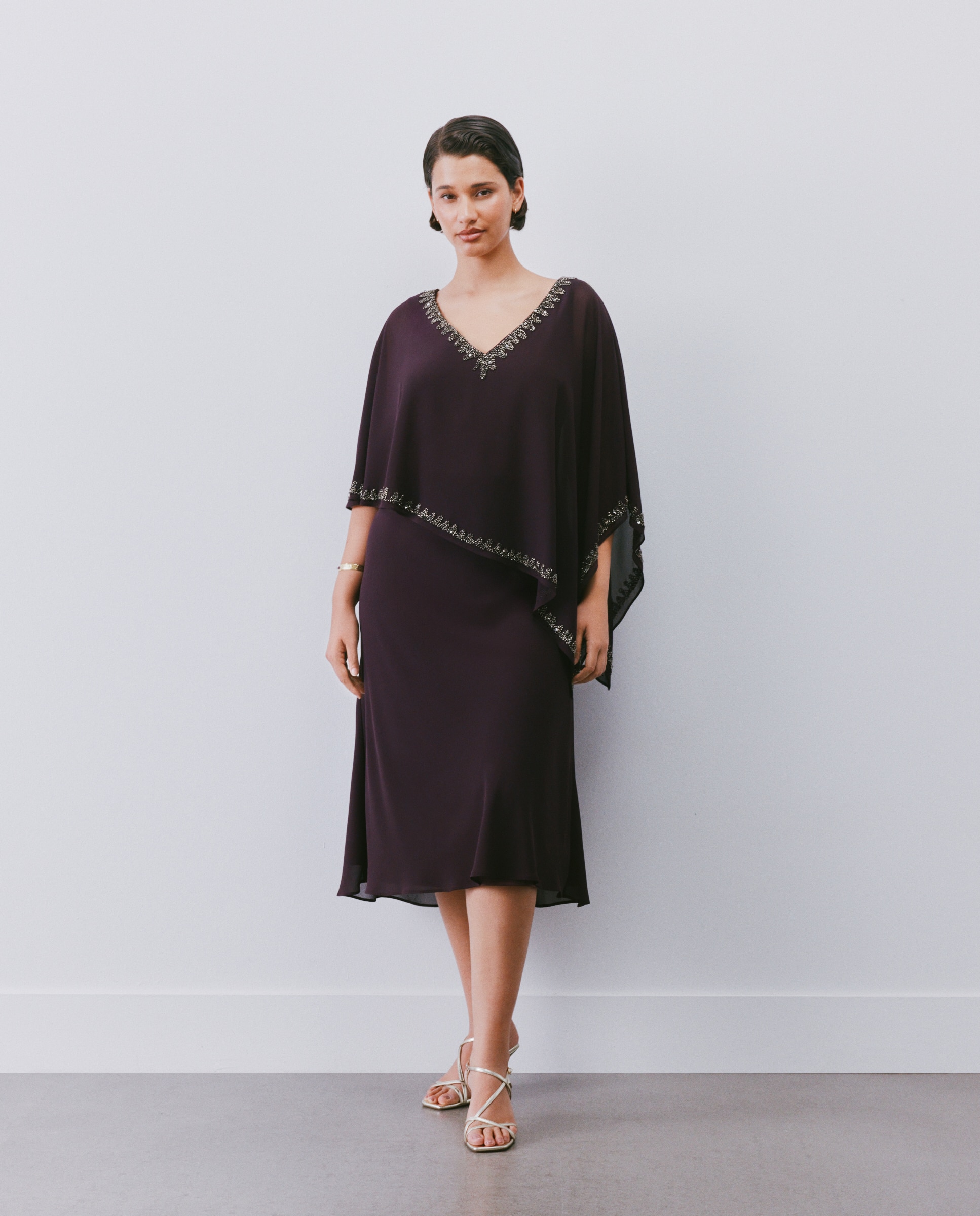 Vestido corto con pedrería en capa - Woman Fiesta El Corte Inglés - 291 Berenjena 291 Berenjena-4