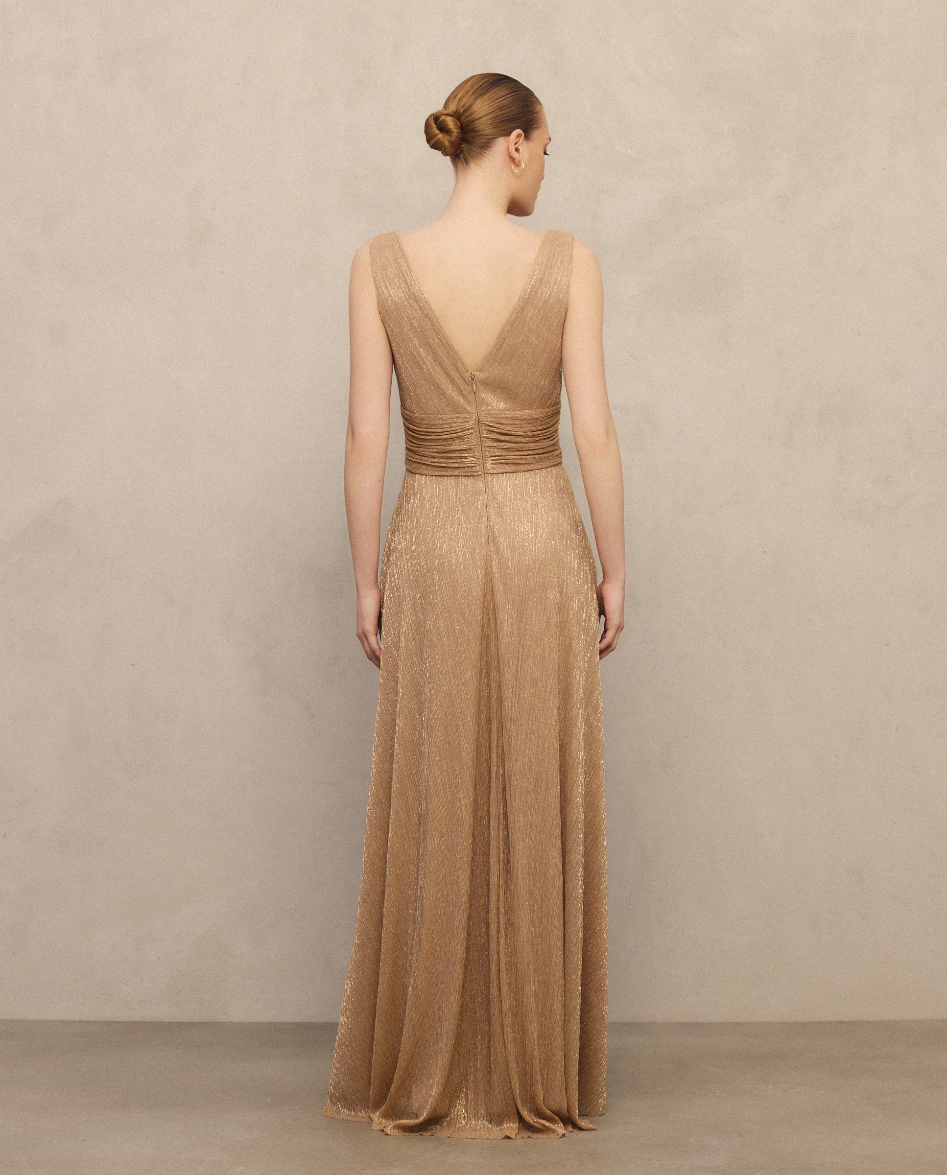 Vestido Comprido de Malha com Decote em Bico 390 Ouro-3