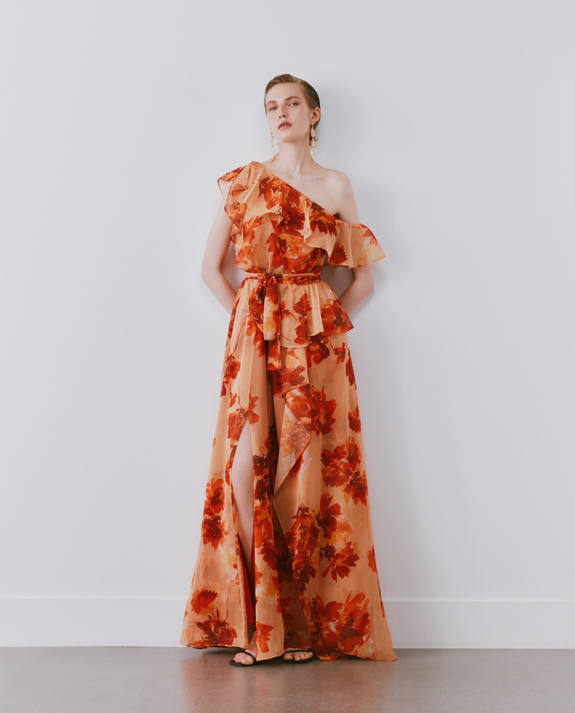 Imagen 0 de Vestido largo estampado de mujer Rojo